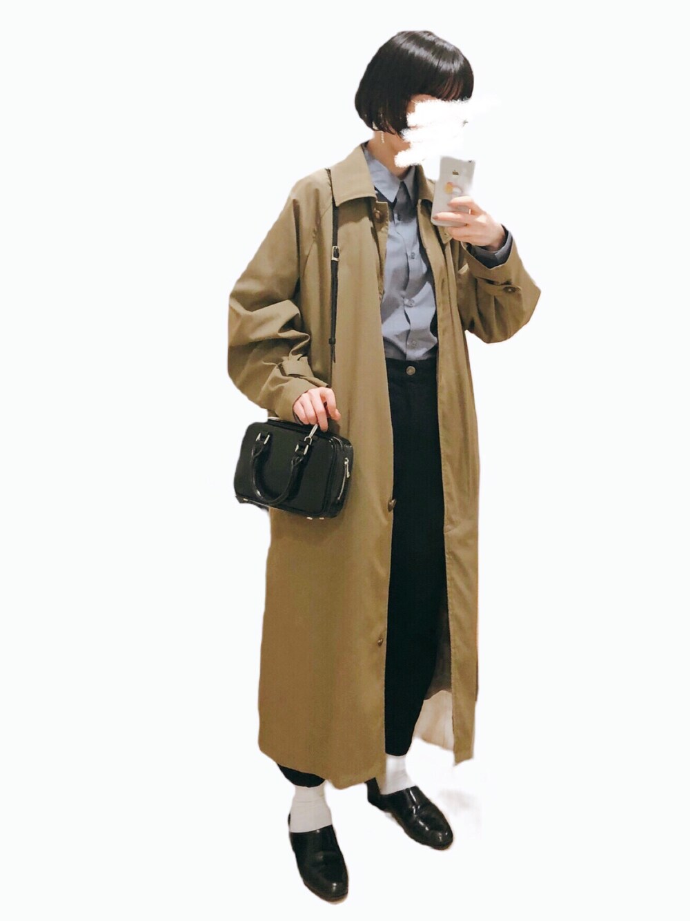「FREAK'S STOREのシャンブレーステンカラーコート（ステンカラーコート、グリーン系）」を使った、灯さん（レディース・159cm）の春コーディネートの1枚目の写真