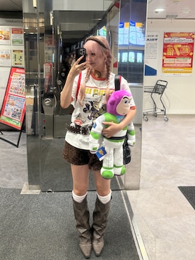 「Disney（ディズニー）のアイテム」を使った、ひいなさん（レディース・165cm）の夏コーディネート