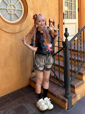 「Disney（ディズニー）のアイテム（Tシャツ/カットソー）」を使った、ひいなさん（レディース・165cm）の夏コーディネート