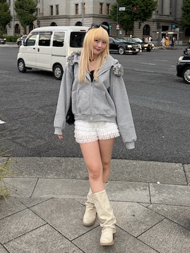 「アイテム（パーカー）」を使った、ひいなさん（レディース・165cm）の秋コーディネート