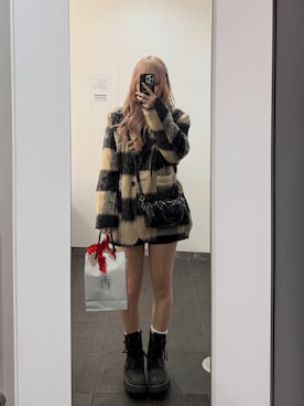 「YOLO（ヨーロ）のアイテム（ジャケット/アウター、ブラック系）」を使った、ひいなさん（レディース・165cm）の春コーディネート