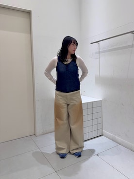 「SENSE OF PLACE by URBAN RESEARCH(センスオブプレイスバイアーバンリサーチ)の『洗濯可』アンサンブルニットタンクトップ(タンクトップ、ブルー系)」を使った、まほさん(レディース・158cm)の春コーディネート