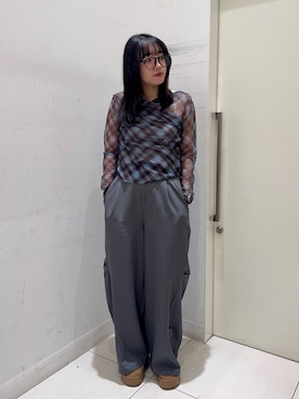 「SENSE OF PLACE by URBAN RESEARCH(センスオブプレイスバイアーバンリサーチ)のチェックシアードレープトップ(その他トップス、ブラウン系)」を使った、まほさん(レディース・158cm)の夏コーディネート