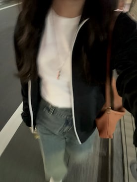 「feepur（フェピュール）のアイテム（デニムパンツ）」を使った、90min06さん（レディース・152cm）の秋コーディネート