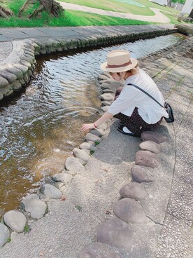 「SM2（エスエムツー）のアイテム（帽子）」を使った、rinneさん（レディース・161cm）の春コーディネート