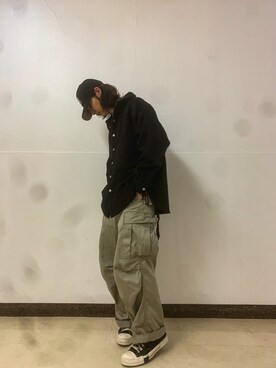「DANKE SCHON（ダンケシェーン）のアイテム（ジャケット/アウター）」を使った、大内陽心さん（メンズ・173cm）の秋コーディネート