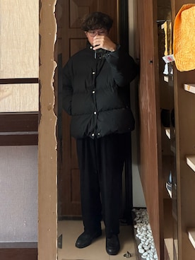 「COMOLI（コモリ）のアイテム」を使った、Jimmy Wangさん（メンズ・170cm）の夏コーディネート