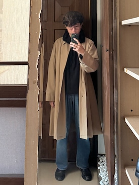 「COMOLI（コモリ）のアイテム（パンツ）」を使った、Jimmy Wangさん（メンズ・170cm）の夏コーディネート