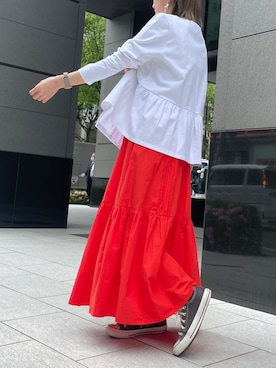 「アイテム（スカート、オレンジ系）」を使った、satomiさん（レディース・150cm）の春コーディネート