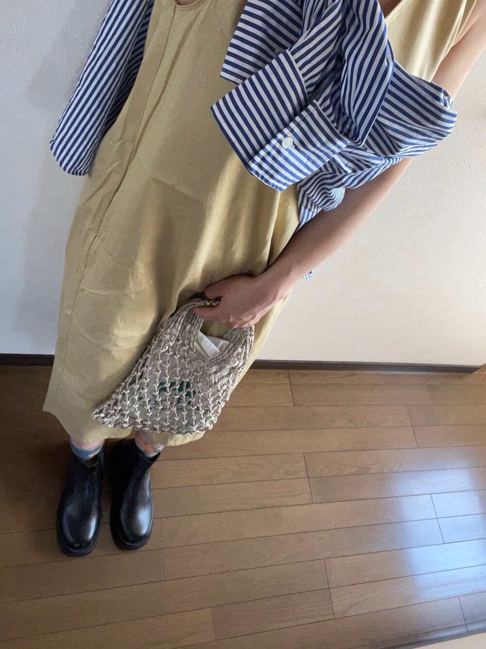 「春服、春夏コーデ、今日のコーデ、オトナカジュアル、大人女子、大人コーデ、ゆるコーデ、ワンピース、カラーコーデ、お花見コーデ、プチプラコーデ、ootd、厚底シューズ」｜「UNIQLOのアイテム（ワンピース/ドレス、イエロー系）」を使った、cococonut58さん（レディース・163cm）の春コーディネートの1枚目の写真