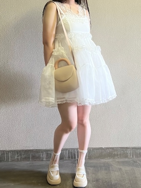 「CHARLES & KEITH（チャールズ & キース）のアイテム」を使った、さくらさん（レディース・160cm）の夏コーディネート