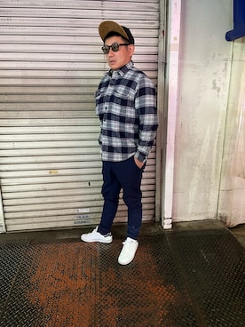 「Eddie Bauer（エディーバウアー）のアイテム（シャツ/ブラウス）」を使った、mocco0705さん（メンズ・170cm）の冬コーディネート