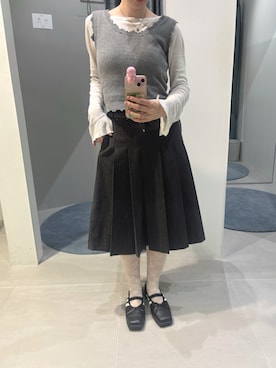 「KBF（ケイビーエフ）のアイテム（トップス）」を使った、こりさん（レディース・160cm）の秋コーディネート