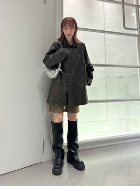 「アイテム（その他アウター、ブラウン系）」を使った、こりさん（レディース・160cm）の秋コーディネート