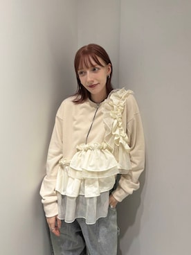 「KBF（ケイビーエフ）のフリルドッキングスウェット（スウェット）」を使った、こりさん（レディース・160cm）の秋コーディネート