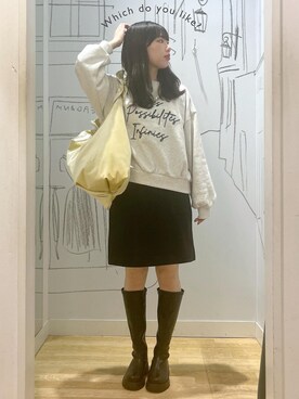 「フェスコーデ」｜「アイテム（スウェット）」を使った、HIYORIさん（レディース・158cm）の秋コーディネート