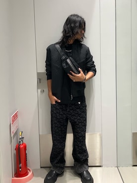 「アイテム（ボディバッグ/ウエストポーチ）」を使った、TAKUYAさん（メンズ・174cm）の冬コーディネート