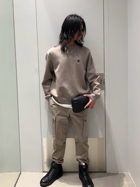 「ARMANI EXCHANGE（アルマーニエクスチェンジ）の【A|X アルマーニ エクスチェンジ】レースアップレザーハイカットスニーカー（スニーカー、ブラック系）」を使った、TAKUYAさん（メンズ・174cm）の夏コーディネート