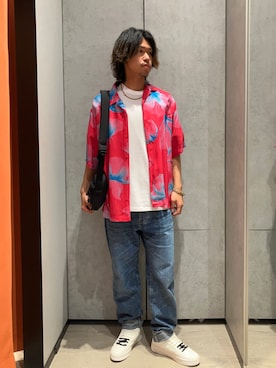 「ARMANI EXCHANGE（アルマーニエクスチェンジ）のアイテム（タンクトップ）」を使った、TAKUYAさん（メンズ・174cm）の夏コーディネート