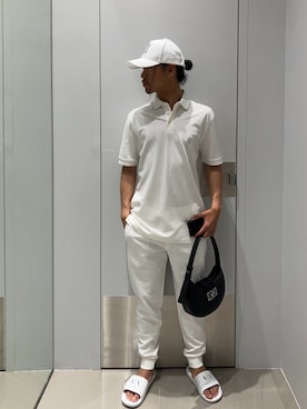 「ARMANI EXCHANGE（アルマーニエクスチェンジ）のアイテム」を使った、TAKUYAさん（メンズ・174cm）の春コーディネート