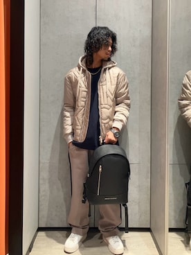 「ARMANI EXCHANGE（アルマーニエクスチェンジ）のアイテム（腕時計）」を使った、TAKUYAさん（メンズ・174cm）の冬コーディネート