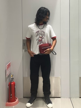 「アイテム（ポーチ）」を使った、TAKUYAさん（メンズ・174cm）の冬コーディネート