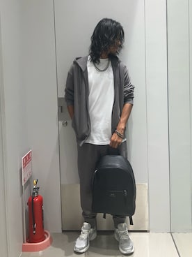 「ARMANI EXCHANGE（アルマーニエクスチェンジ）のアイテム」を使った、TAKUYAさん（メンズ・174cm）の冬コーディネート