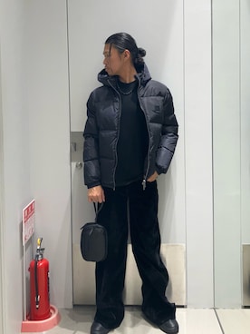 「アイテム（ポーチ）」を使った、TAKUYAさん（メンズ・174cm）の冬コーディネート