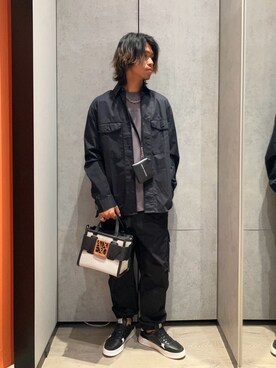 「ARMANI EXCHANGE（アルマーニエクスチェンジ）のアイテム（ハンドバッグ）」を使った、TAKUYAさん（メンズ・174cm）の夏コーディネート