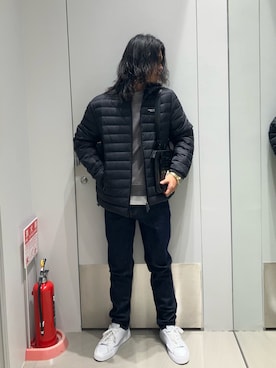 「ARMANI EXCHANGE（アルマーニエクスチェンジ）の【A|X アルマーニ エクスチェンジ】ICON 長袖クルーネックTシャツ/SLIM（Tシャツ/カットソー）」を使った、TAKUYAさん（メンズ・174cm）の秋コーディネート