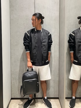 「ARMANI EXCHANGE（アルマーニエクスチェンジ）の【A|X アルマーニ エクスチェンジ】AXロゴ ソックススニーカー（スニーカー、ブラック系）」を使った、TAKUYAさん（メンズ・174cm）の夏コーディネート