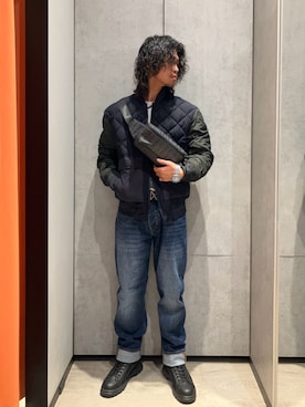 「ARMANI EXCHANGE（アルマーニエクスチェンジ）のアイテム（ブルゾン）」を使った、TAKUYAさん（メンズ・174cm）の春コーディネート