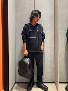 「ARMANI EXCHANGE（アルマーニエクスチェンジ）のアイテム（ブーツ）」を使った、TAKUYAさん（メンズ・174cm）の夏コーディネート