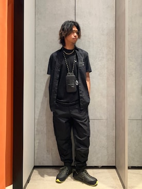 「ARMANI EXCHANGE（アルマーニエクスチェンジ）のアイテム（タンクトップ）」を使った、TAKUYAさん（メンズ・174cm）の夏コーディネート