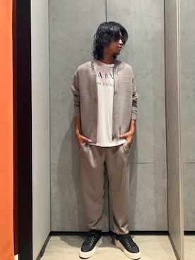 「ARMANI EXCHANGE（アルマーニエクスチェンジ）のアイテム（カーディガン/ボレロ）」を使った、TAKUYAさん（メンズ・174cm）の秋コーディネート