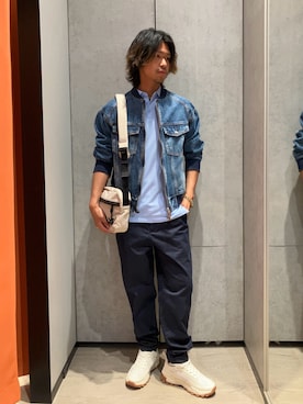 「ARMANI EXCHANGE（アルマーニエクスチェンジ）のアイテム（スラックス）」を使った、TAKUYAさん（メンズ・174cm）の夏コーディネート