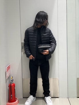 「アイテム（ボディバッグ/ウエストポーチ）」を使った、TAKUYAさん（メンズ・174cm）の冬コーディネート