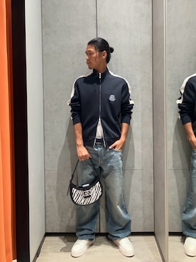「ARMANI EXCHANGE（アルマーニエクスチェンジ）の【A|X アルマーニ エクスチェンジ】レースアップスニーカー（スニーカー、ホワイト系）」を使った、TAKUYAさん（メンズ・174cm）の夏コーディネート