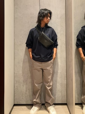 「フーディー」｜「アイテム（スウェット）」を使った、TAKUYAさん（メンズ・174cm）の秋コーディネート