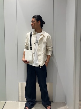 「ARMANI EXCHANGE（アルマーニエクスチェンジ）の【A|X アルマーニ エクスチェンジ】ドッグタグ ステンレススチール チェーンネックレス(Silver)_AXG0169040（ネックレス、その他）」を使った、TAKUYAさん（メンズ・174cm）の春コーディネート