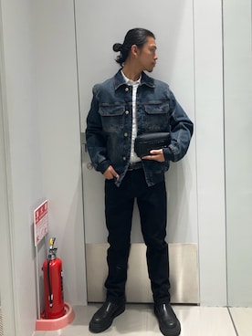 「ARMANI EXCHANGE（アルマーニエクスチェンジ）の【A|X アルマーニ エクスチェンジ】ボリュームソール レザー チェルシーブーツ（ブーツ）」を使った、TAKUYAさん（メンズ・174cm）の冬コーディネート