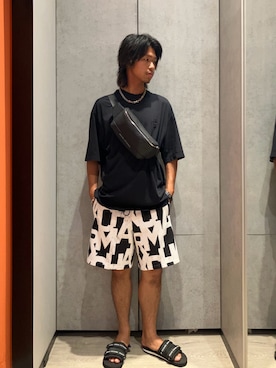 「ARMANI EXCHANGE（アルマーニエクスチェンジ）のアイテム（サンダル）」を使った、TAKUYAさん（メンズ・174cm）の夏コーディネート