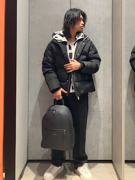 「ARMANI EXCHANGE（アルマーニエクスチェンジ）のアイテム（ダウンジャケット/コート）」を使った、TAKUYAさん（メンズ・174cm）の秋コーディネート