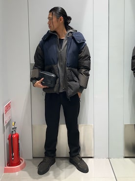 「アイテム（ボディバッグ/ウエストポーチ）」を使った、TAKUYAさん（メンズ・174cm）の冬コーディネート