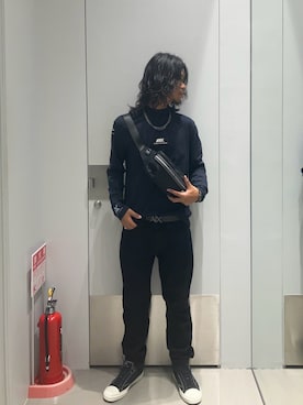 「アイテム（ボディバッグ/ウエストポーチ）」を使った、TAKUYAさん（メンズ・174cm）の冬コーディネート