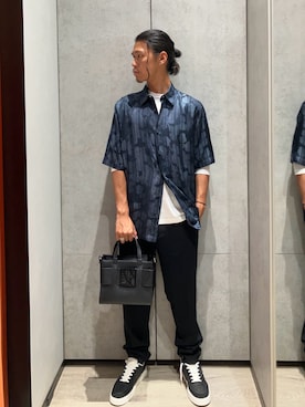 「ARMANI EXCHANGE（アルマーニエクスチェンジ）の【A|X アルマーニ エクスチェンジ】ICON チノパンツ（チノパンツ、ブラック系）」を使った、TAKUYAさん（メンズ・174cm）の夏コーディネート