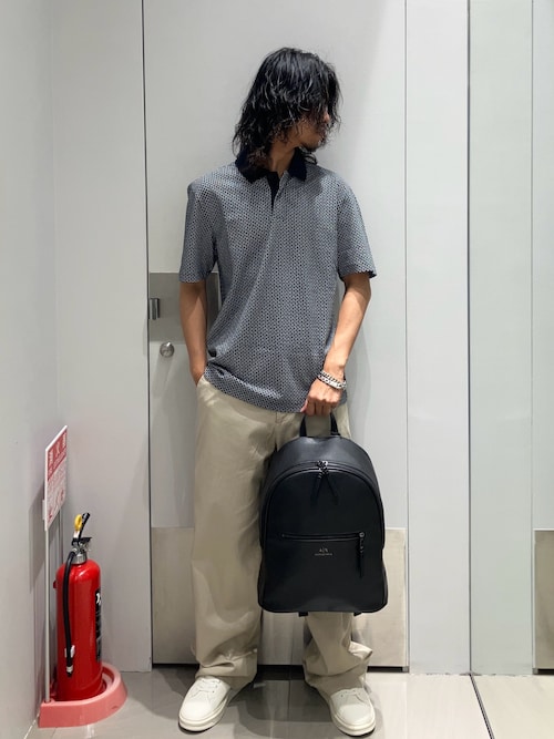 送料関税込☆EMPORIO ARMANI  ロゴ スニーカー ブラック EMPORIO ARMANI スポーティスニーカー ブラック/グレー - メルカリ