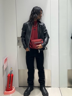 「アイテム（ノーカラージャケット）」を使った、TAKUYAさん（メンズ・174cm）の秋コーディネート