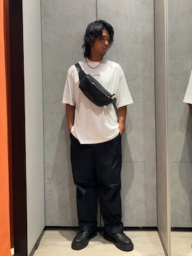 「ARMANI EXCHANGE（アルマーニエクスチェンジ）のアイテム（ブーツ）」を使った、TAKUYAさん（メンズ・174cm）の秋コーディネート