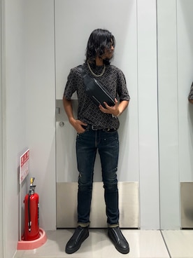 「アイテム（ボディバッグ/ウエストポーチ）」を使った、TAKUYAさん（メンズ・174cm）の秋コーディネート